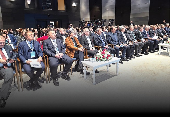 Dünya Gazetesi, “Dönüşen Dünyada İhracat Zirvesi” İle İş Dünyasını Buluşturdu