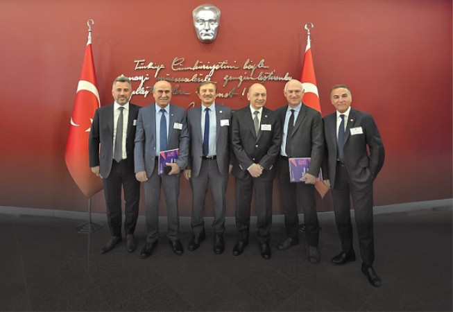 Karadeniz, Çin’in ekonomik modeli üzerinden önemli mesajlar verdi