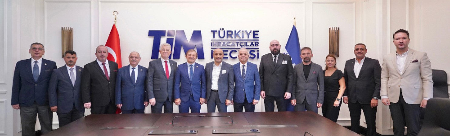 PLASFED Management visited TİM President Gültepe in his office.