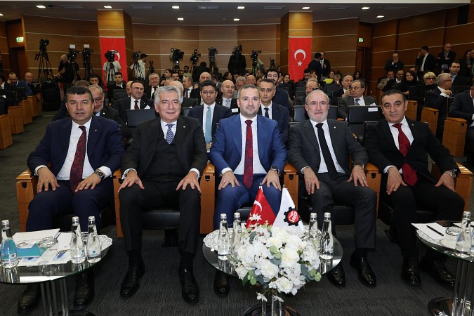 TCMB President Fatih Karahan Met with Industrialists at İSO
