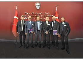 Karadeniz, Çin’in ekonomik modeli üzerinden önemli mesajlar verdi